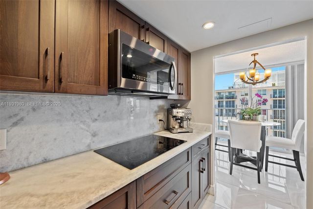 111 Briny Ave PH11, Pompano Beach, FL 33062