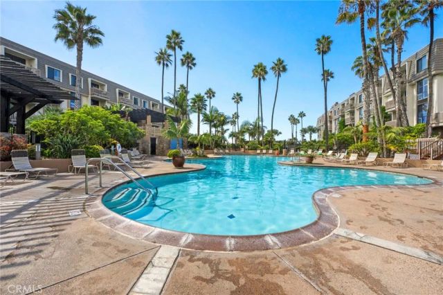 999 N Pacific Street F101, Oceanside, CA 92054