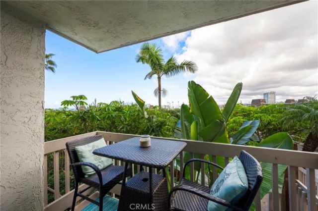 999 N Pacific Street F101, Oceanside, CA 92054