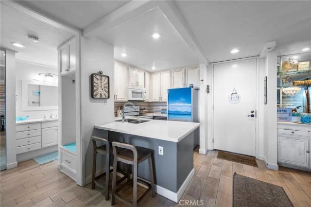 999 N Pacific Street F101, Oceanside, CA 92054