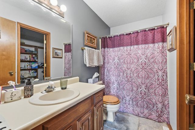 6507 Sedgemore Place, Fort Wayne, IN 46835