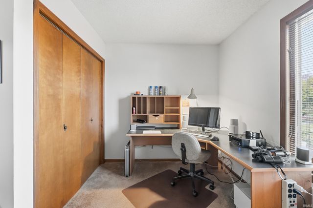 6507 Sedgemore Place, Fort Wayne, IN 46835