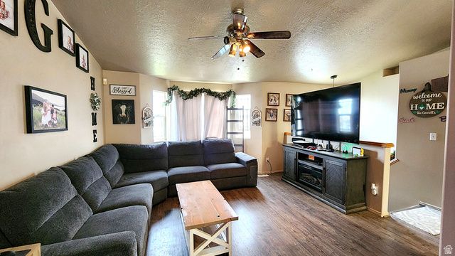 3793 W 4475 S, West Haven, UT 84401