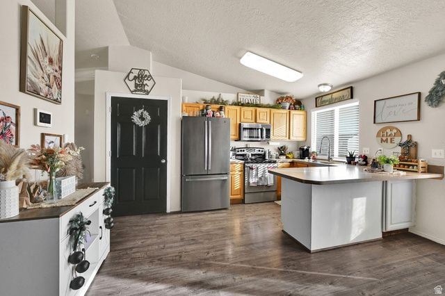 3793 W 4475 S, West Haven, UT 84401