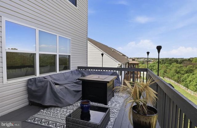 215 AZALEA DR, Windsor, PA 17366