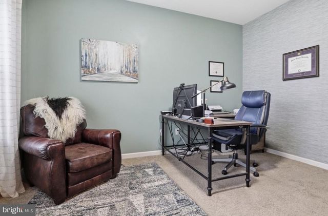 215 AZALEA DR, Windsor, PA 17366