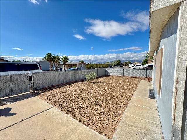 1531 Jose Avenue, Bullhead City, AZ 86442