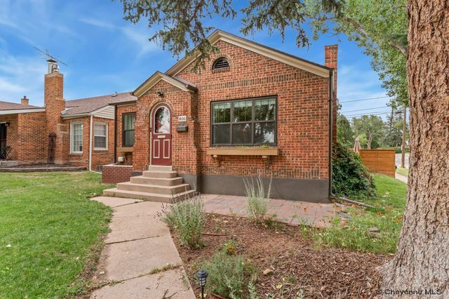 400 W 1ST AVE, Cheyenne, WY 82001