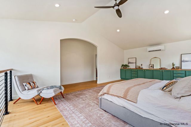 400 W 1ST AVE, Cheyenne, WY 82001