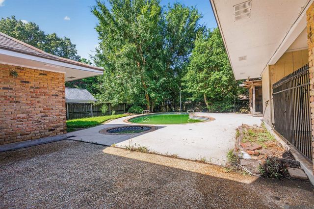 1456 Tara Blvd, Baton Rouge, LA 70806