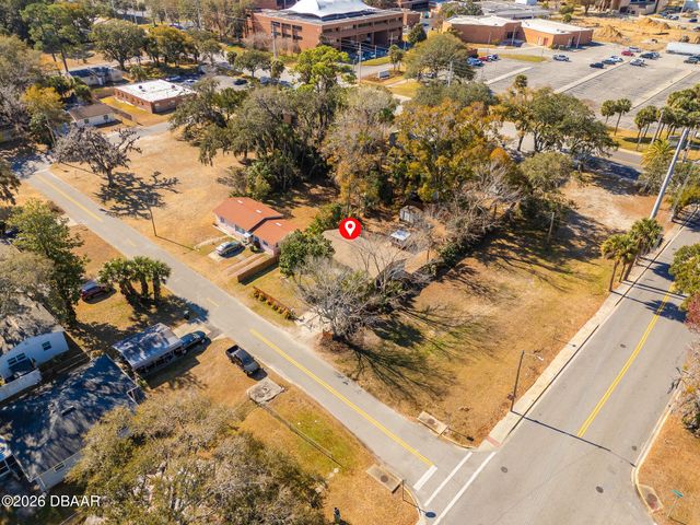 292 Deeley Street, Daytona Beach, FL 32114