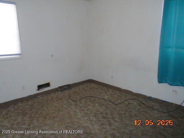 933 N Martin Luther King Jr Boulevard, Lansing, MI 48915