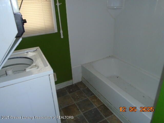 933 N Martin Luther King Jr Boulevard, Lansing, MI 48915