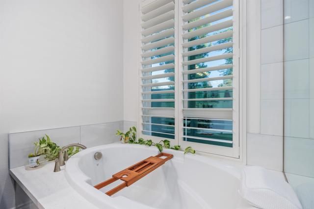 1941 Estancia Place, Escondido, CA 92029