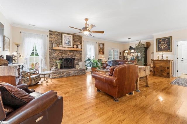 160 Sentell Road, Williamston, SC 29697