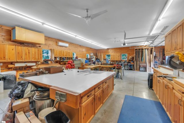 160 Sentell Road, Williamston, SC 29697