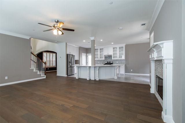 515 Southridge Way, Irving, TX 75063