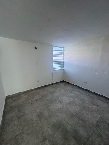 AVE HERMANOS DAVILA SAN FERNANDO, Bayamon, PR 00957