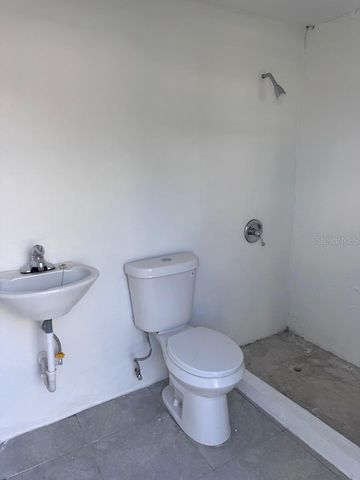 AVE HERMANOS DAVILA SAN FERNANDO, Bayamon, PR 00957