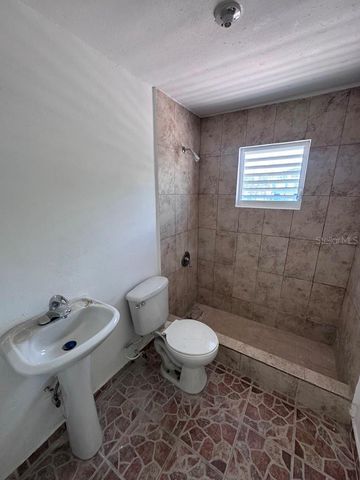 AVE HERMANOS DAVILA SAN FERNANDO, Bayamon, PR 00957