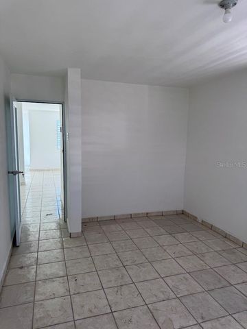 AVE HERMANOS DAVILA SAN FERNANDO, Bayamon, PR 00957