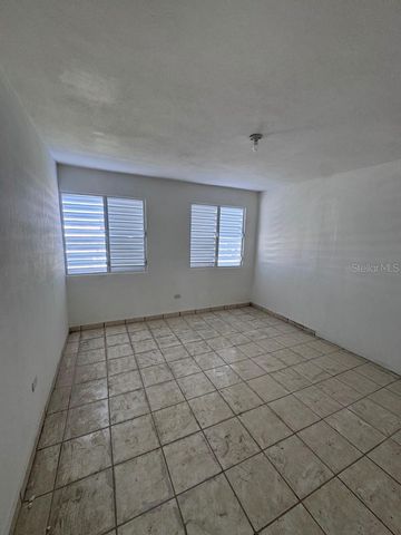 AVE HERMANOS DAVILA SAN FERNANDO, Bayamon, PR 00957