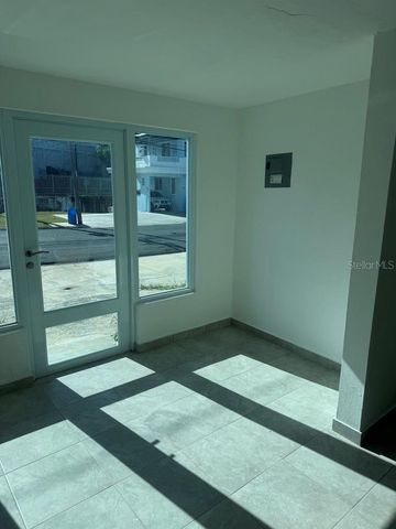 AVE HERMANOS DAVILA SAN FERNANDO, Bayamon, PR 00957