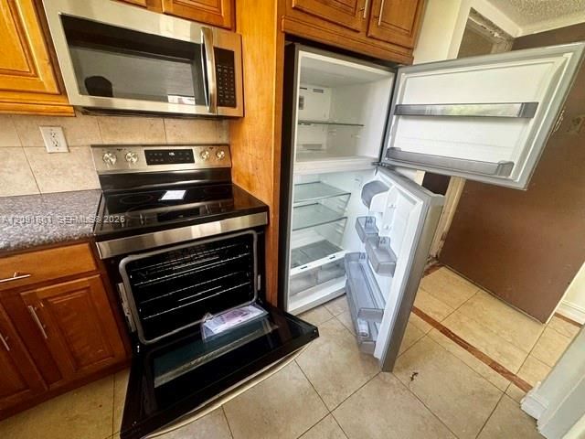 1754 NW 55th Avenue 204, Lauderhill, FL 33313