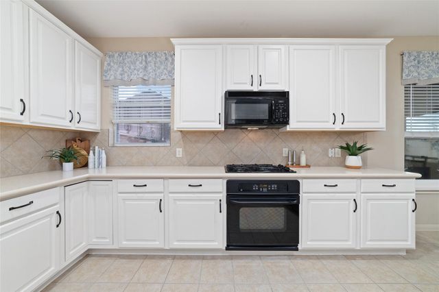 13143 Chatfield Manor Lane, Tomball, TX 77377