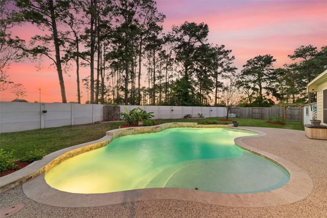 13143 Chatfield Manor Lane, Tomball, TX 77377