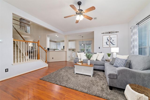 13143 Chatfield Manor Lane, Tomball, TX 77377