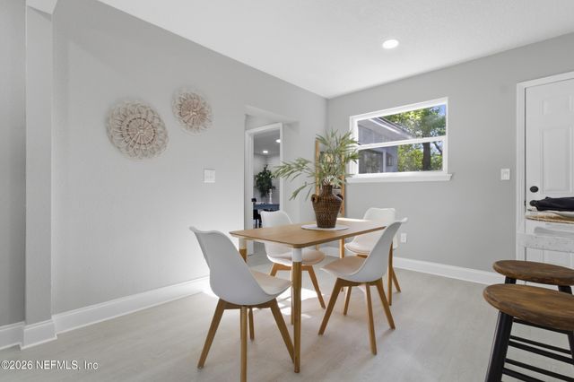 2531 WEDGEFIELD Boulevard, Jacksonville, FL 32211