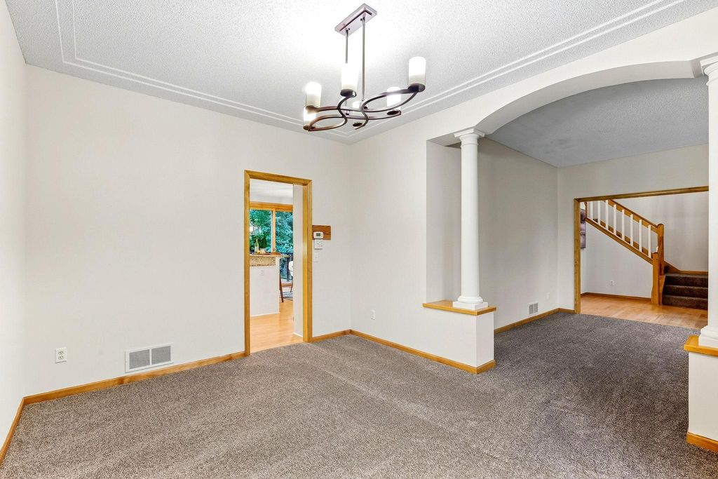 2413 Bridle Creek Trail, Chanhassen, MN 55317 — photo 5