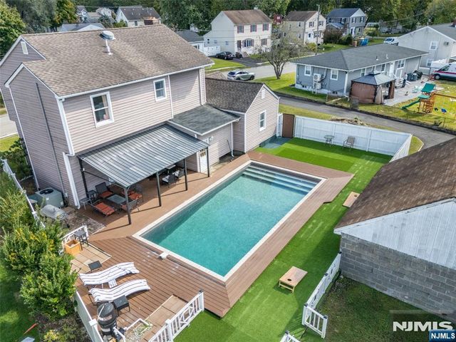 308 Pine Street, Pompton Lakes, NJ 07442