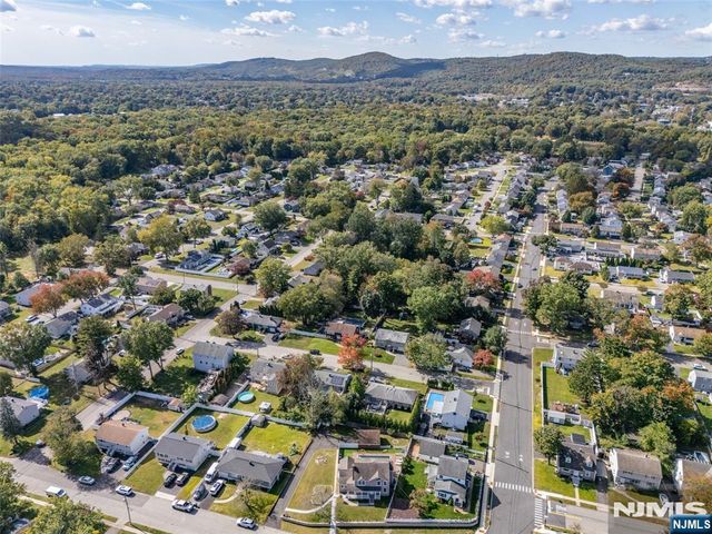 308 Pine Street, Pompton Lakes, NJ 07442