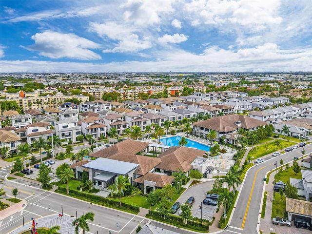 4703 NW 84th Ct 4703, Doral, FL 33166