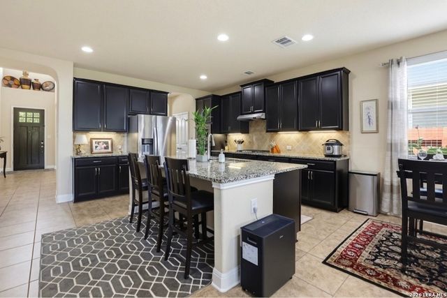 6714 Harmony Farm, San Antonio, TX 78249