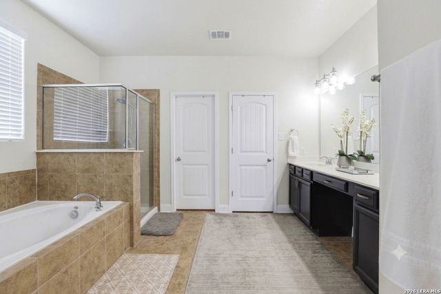 6714 Harmony Farm, San Antonio, TX 78249
