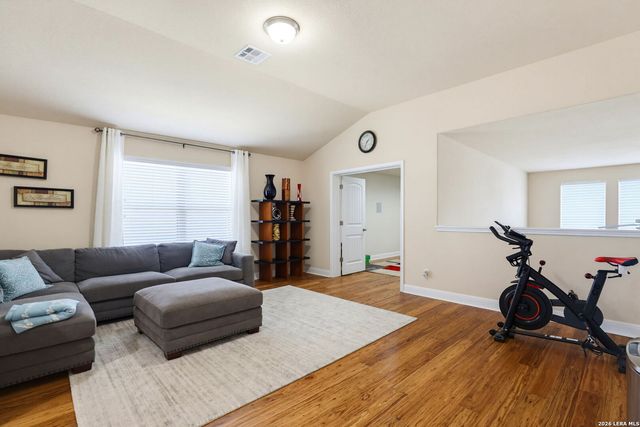 6714 Harmony Farm, San Antonio, TX 78249