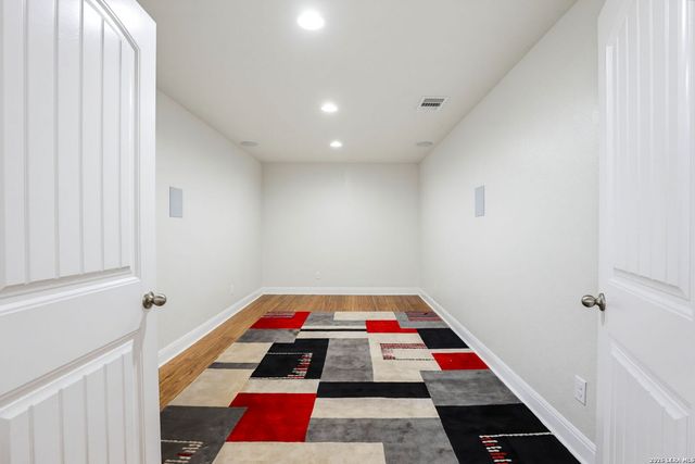 6714 Harmony Farm, San Antonio, TX 78249