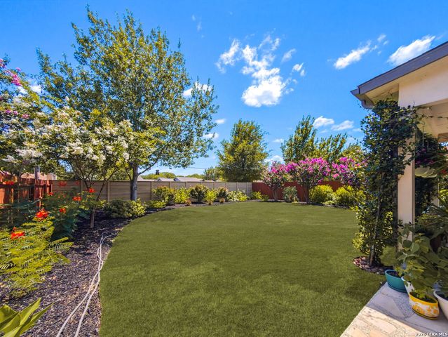 6714 Harmony Farm, San Antonio, TX 78249