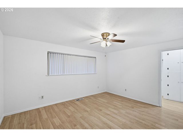 1026 Se 209TH Ave, Gresham, OR 97030