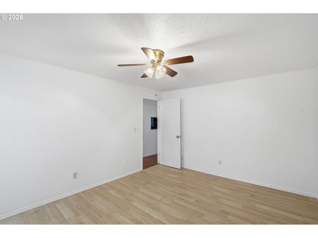 1026 Se 209TH Ave, Gresham, OR 97030