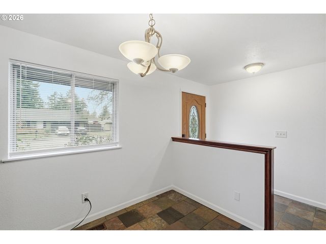 1026 Se 209TH Ave, Gresham, OR 97030