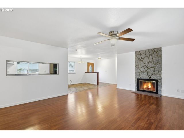 1026 Se 209TH Ave, Gresham, OR 97030