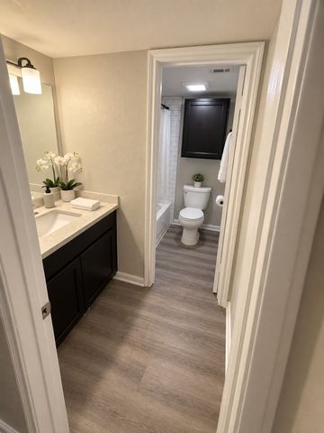 9803 Walnut Street B207, Dallas, TX 75243