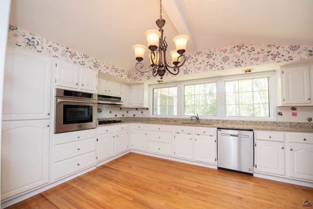 4350 Jones Rd, Macon, GA 31216