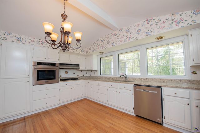 4350 Jones Rd, Macon, GA 31216