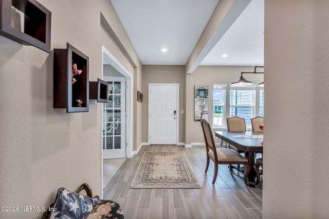 9918 PAVNES CREEK Drive, Jacksonville, FL 32222