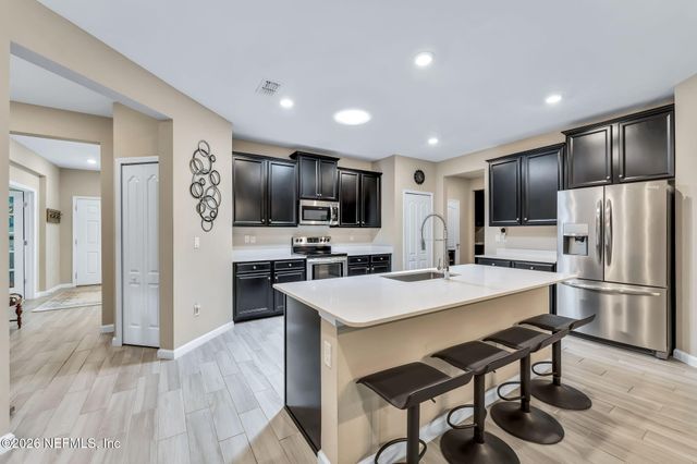 9918 PAVNES CREEK Drive, Jacksonville, FL 32222
